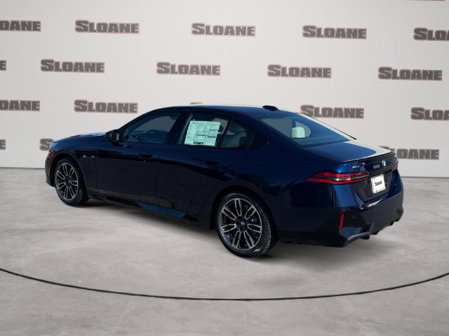 New 2027 BMW 540i xDrive w/ M Sport Package AWD/4WD image 3