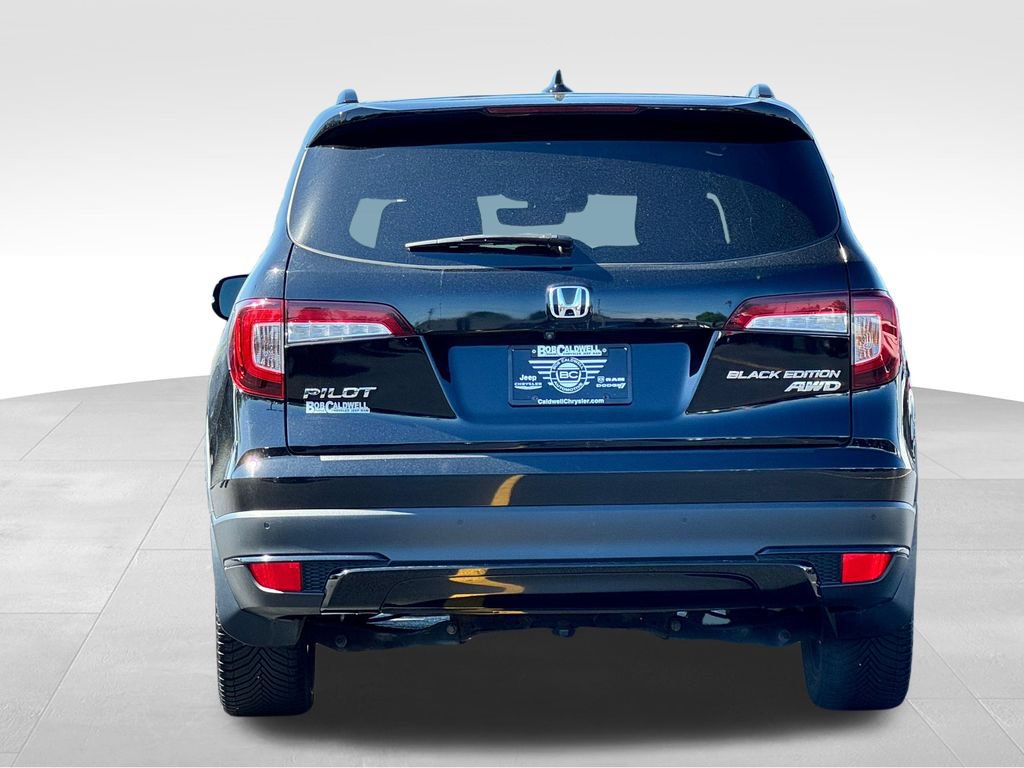 Used 2020 Honda Pilot Black Edition image 6