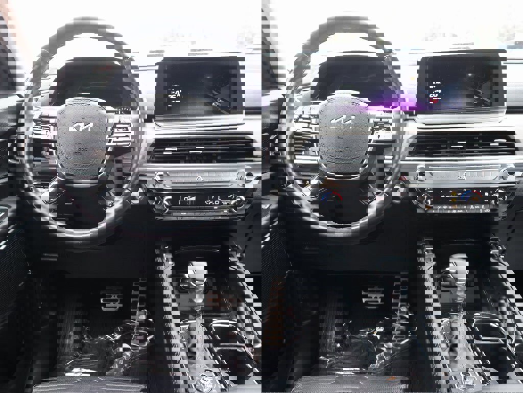 Used 2022 Kia Telluride SX w/ SX Prestige Package image 21