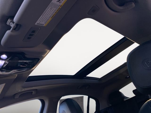 Used 2021 Alfa Romeo Stelvio Ti w/ Active Assist 2 Package TI image 29