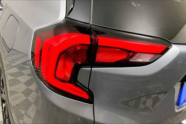 Used 2021 GMC Terrain SLE w/ Driver Convenience Package image 29