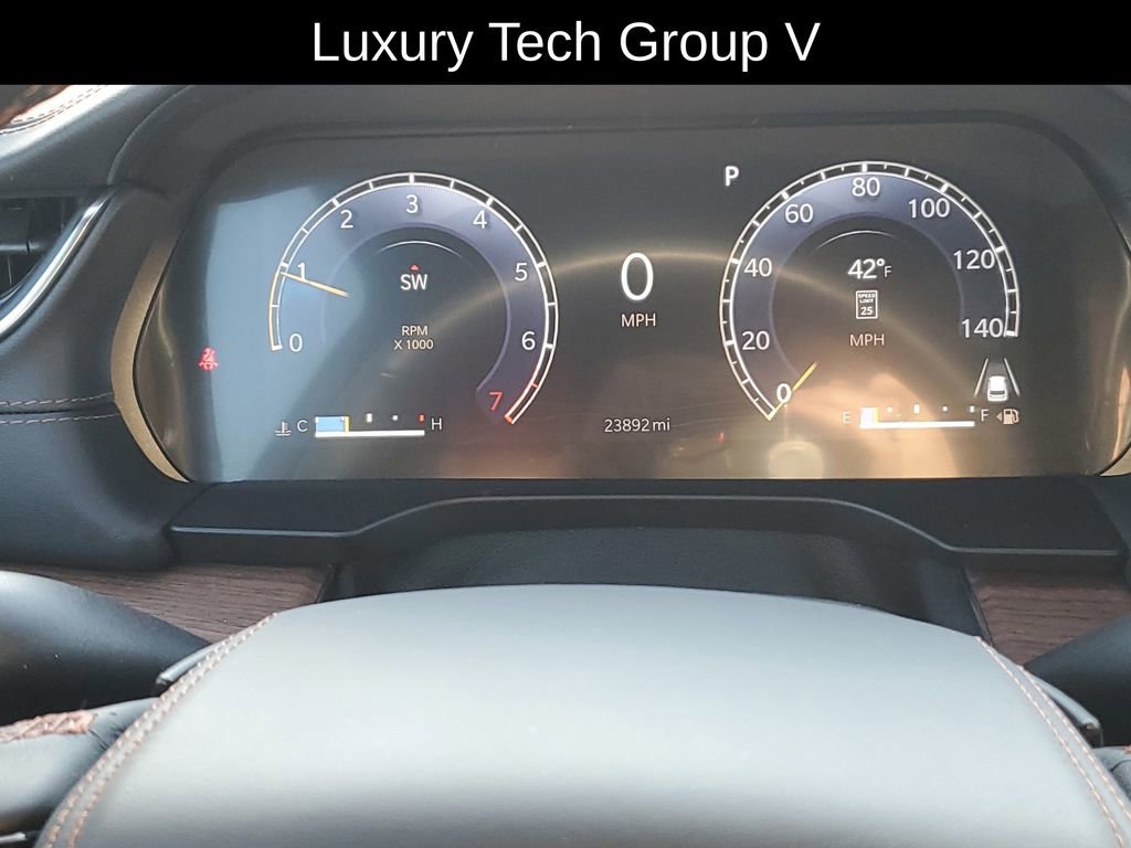 Used 2023 Jeep Grand Cherokee Summit w/ Luxury Tech Group V image 12