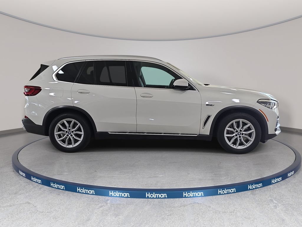 Certified 2023 BMW X5 xDrive45e AWD/4WD image 4