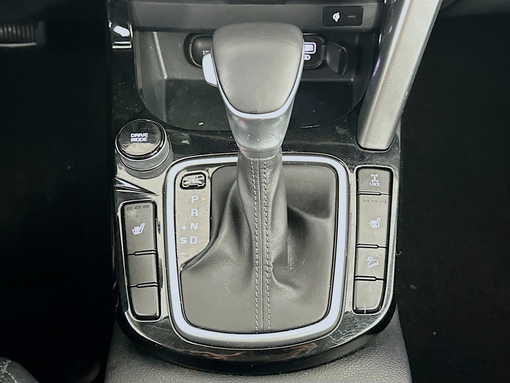 Used 2022 Kia Seltos SX w/ Sunroof Package image 25