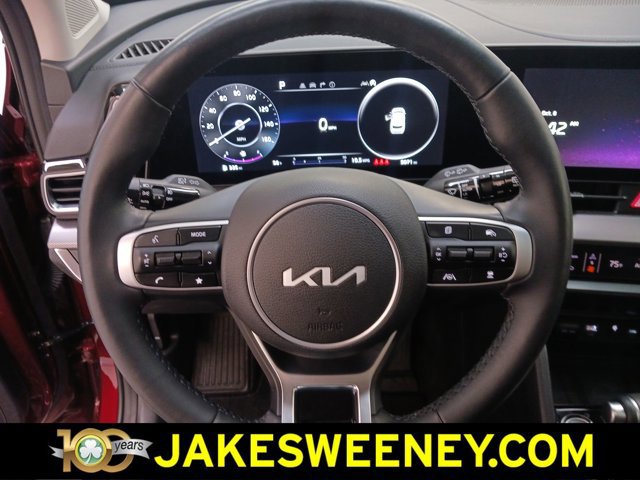 Used 2025 Kia Sportage SX image 15