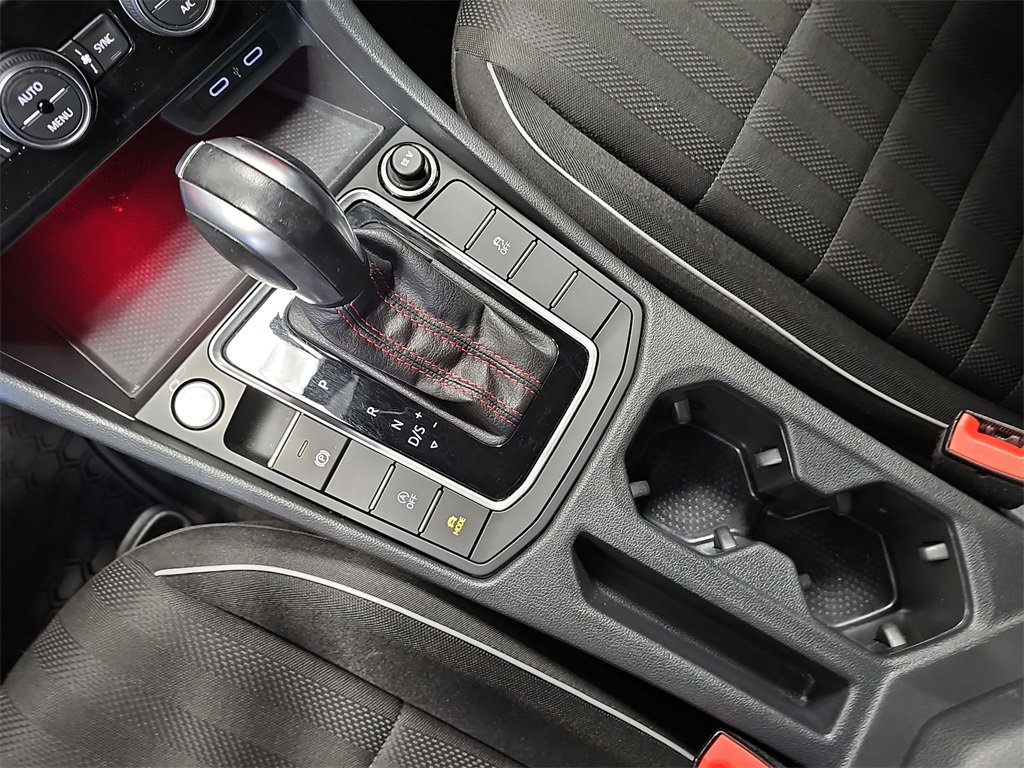 Used 2020 Volkswagen Jetta GLI image 22