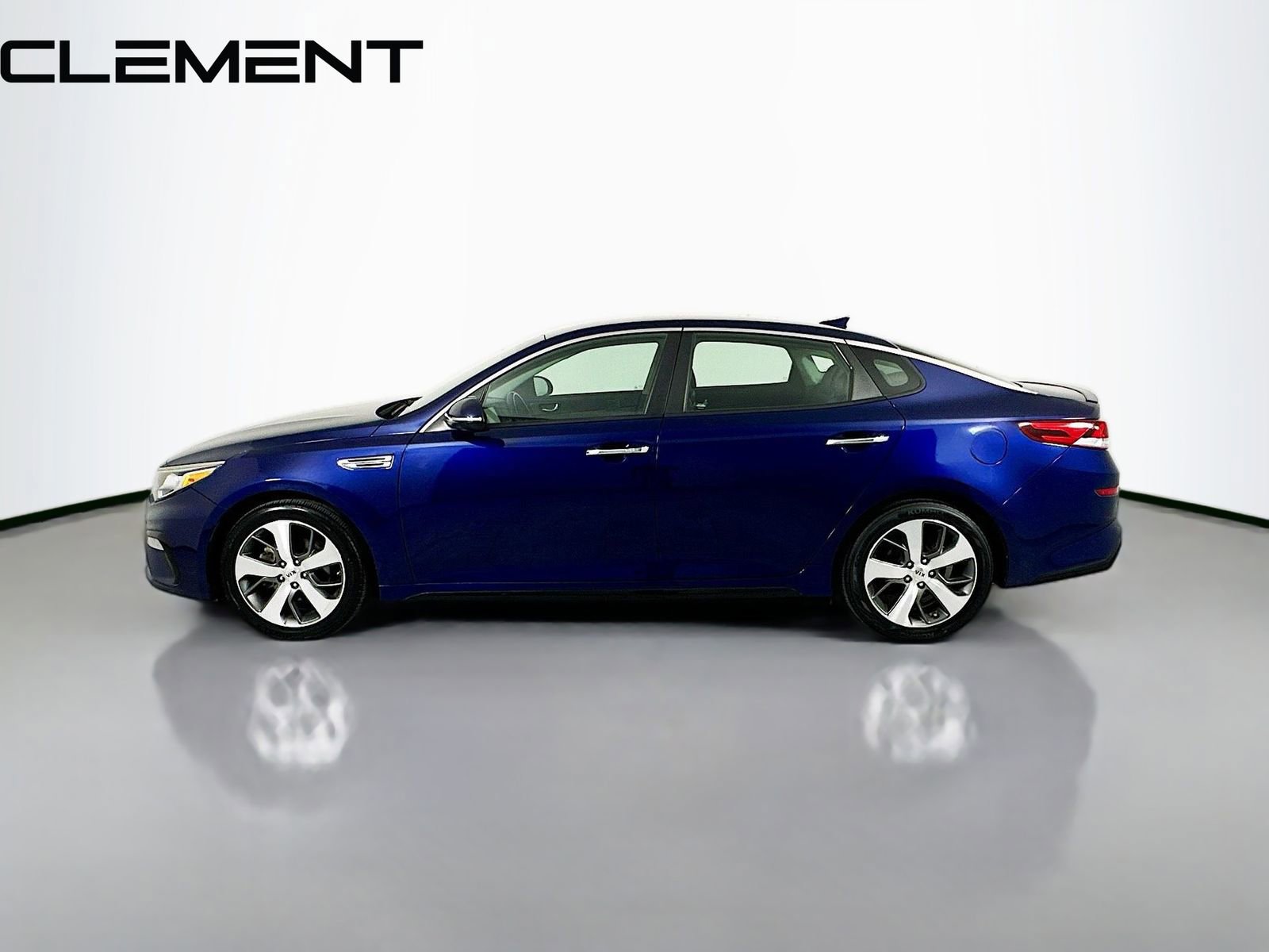 Used 2019 Kia Optima S FWD image 6