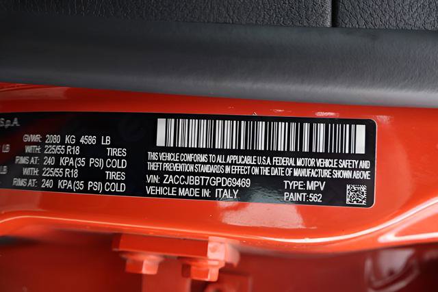 Used 2016 Jeep Renegade Latitude image 16