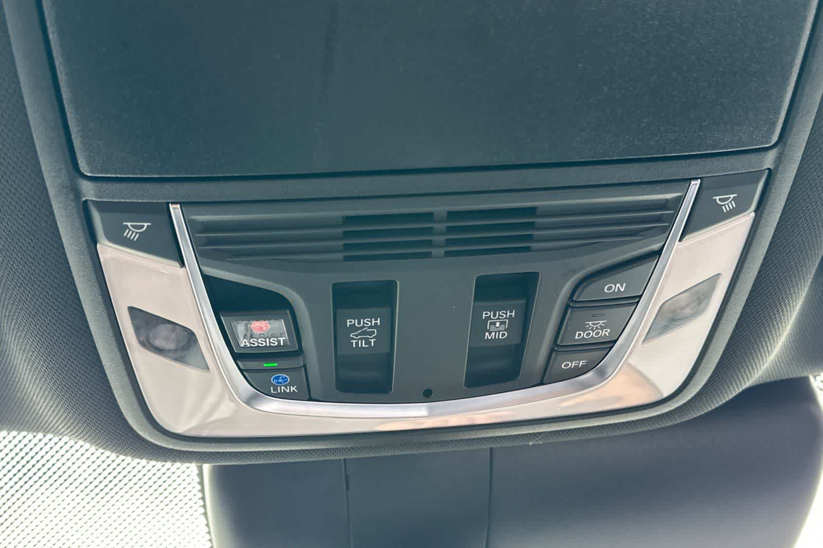 Used 2025 Acura RDX A-Spec AWD/4WD image 37