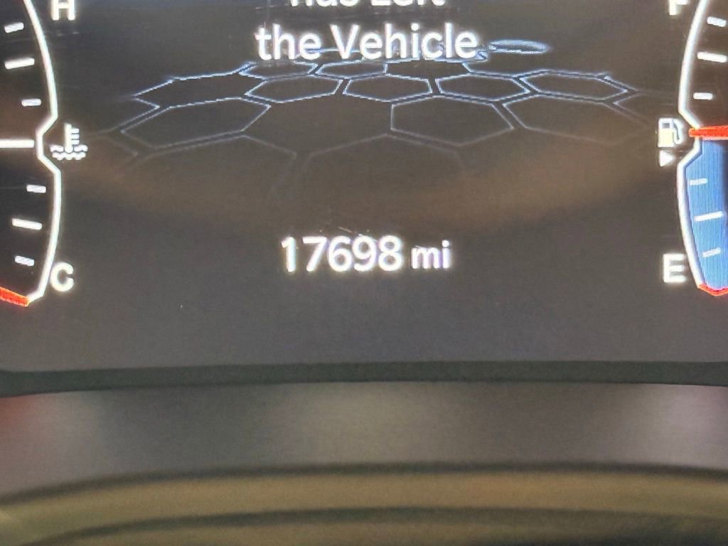 Used 2025 Jeep Compass Limited image 32