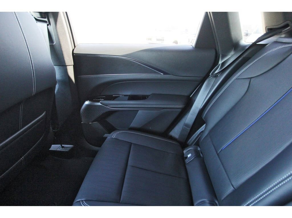 New 2026 Cadillac Lyriq Luxury image 12