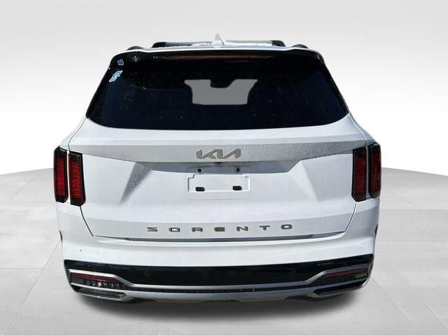Used 2022 Kia Sorento EX image 12