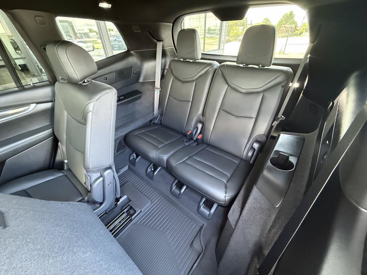 Used 2024 Cadillac XT6 Sport w/ Technology Package AWD/4WD image 43