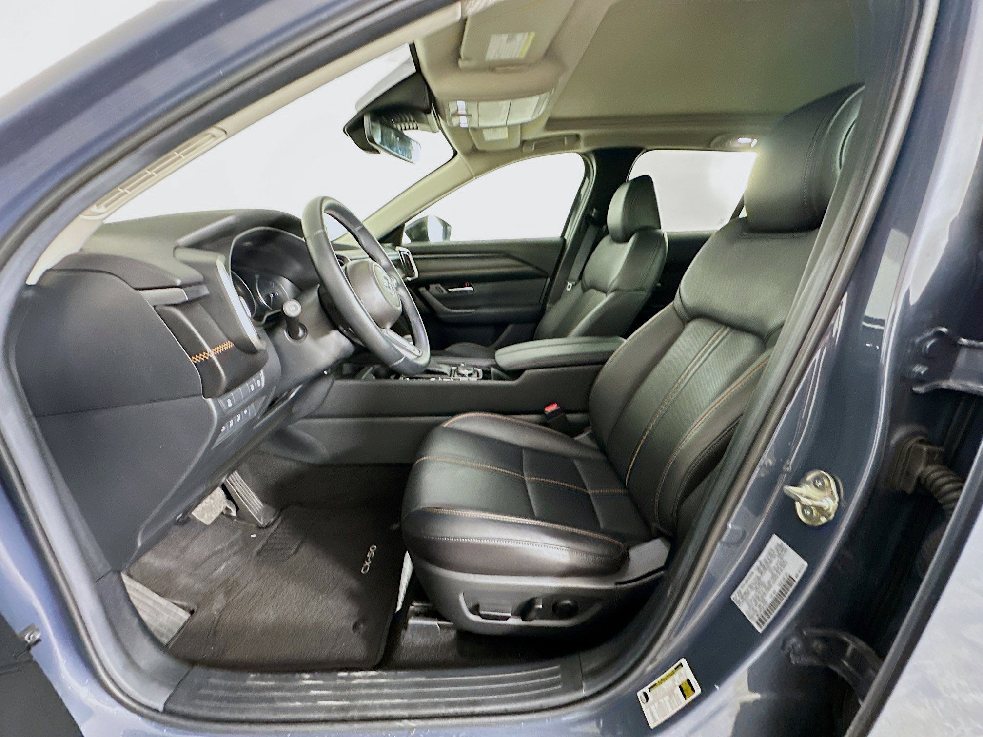 Used 2025 MAZDA CX-50 AWD 2.5 Hybrid w/ Premium Pkg image 13