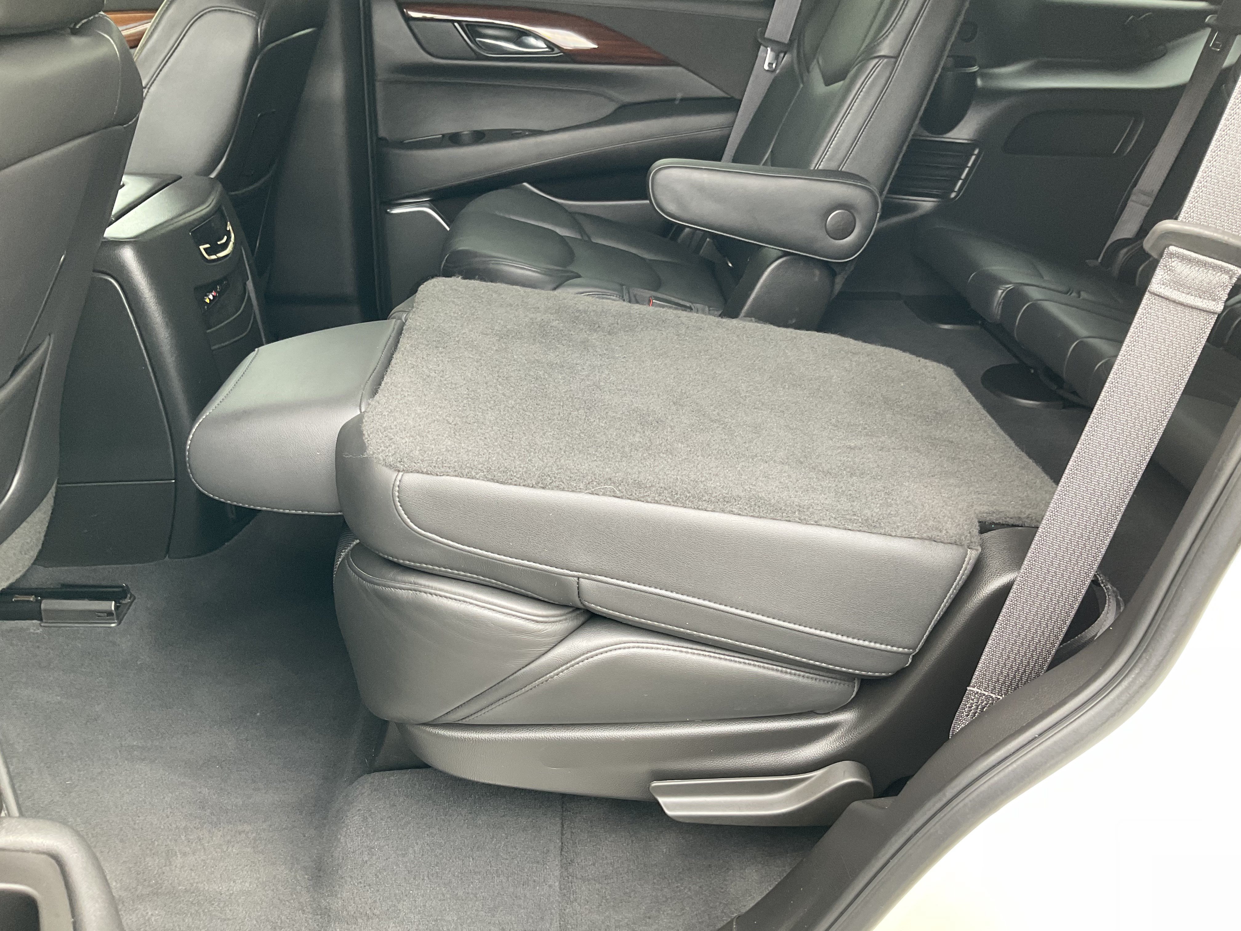 Used 2015 Cadillac Escalade Premium AWD/4WD image 41