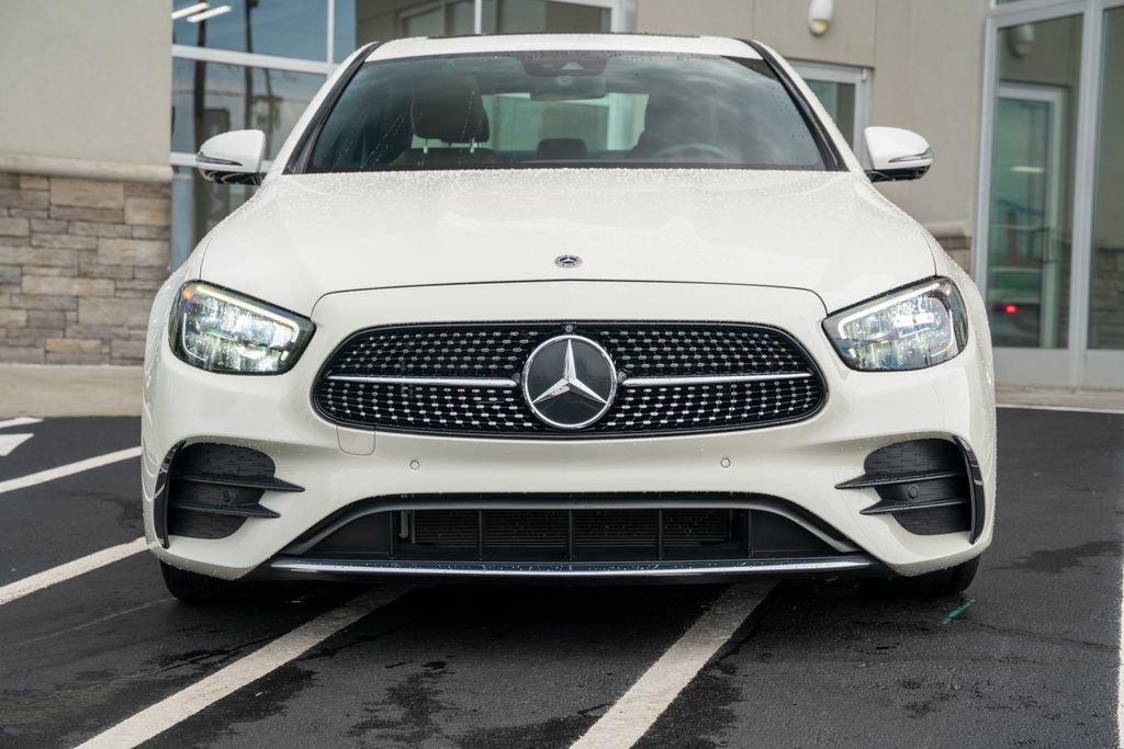 Used 2021 Mercedes-Benz E 350 Sedan image 4