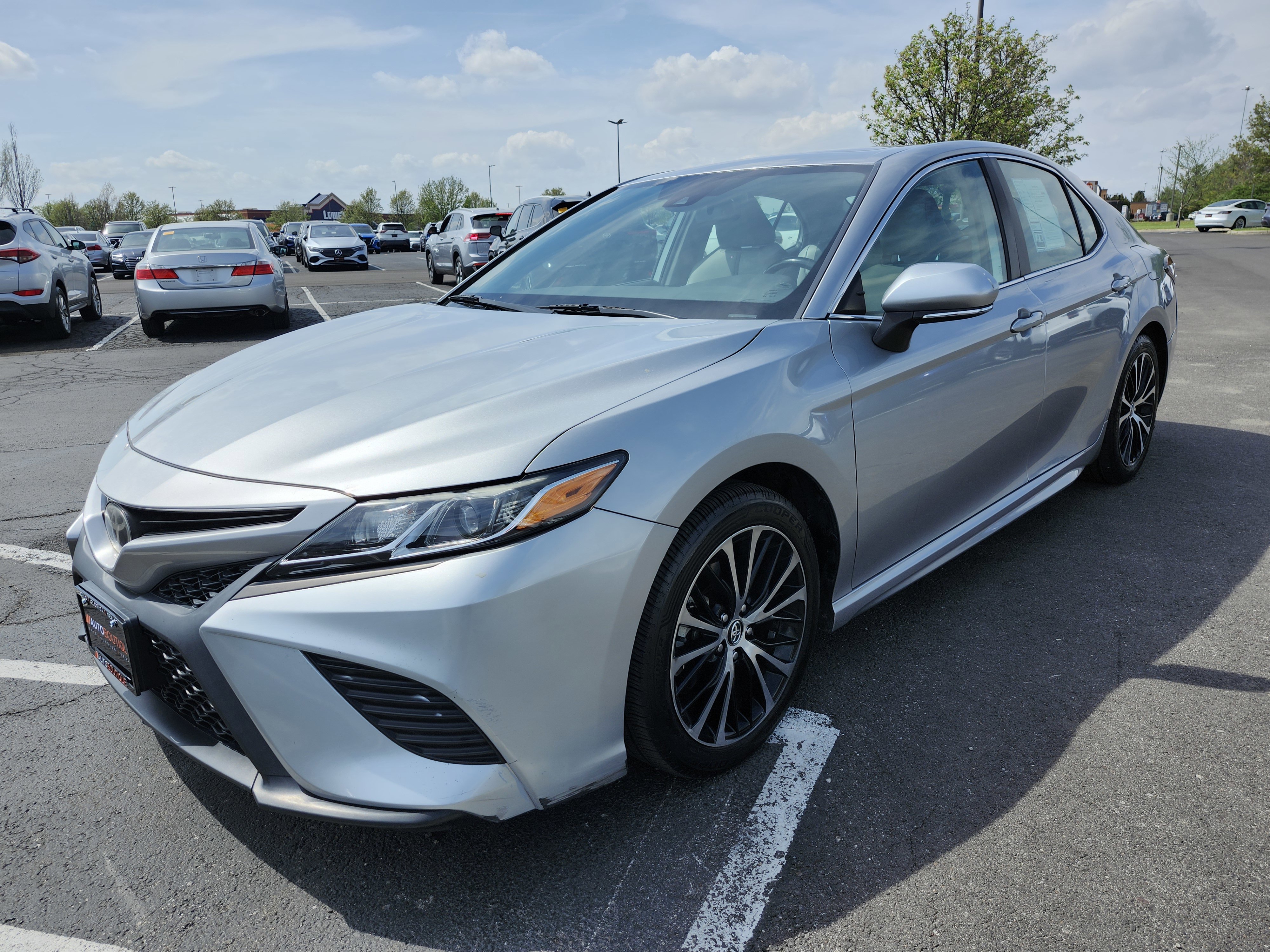 Used 2019 Toyota Camry SE image 13