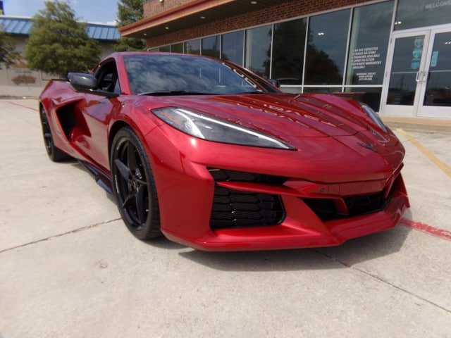 Used 2024 Chevrolet Corvette E-Ray w/ Stealth Interior Trim Package AWD/4WD image 3