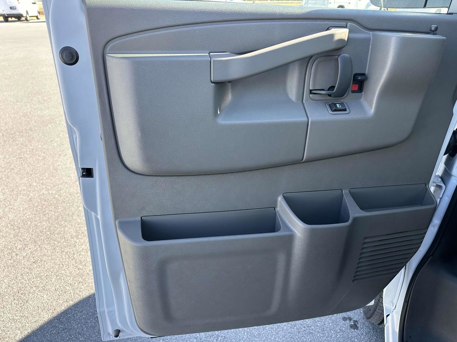 New 2025 Chevrolet Express 2500 w/ Driver Convenience Package image 9