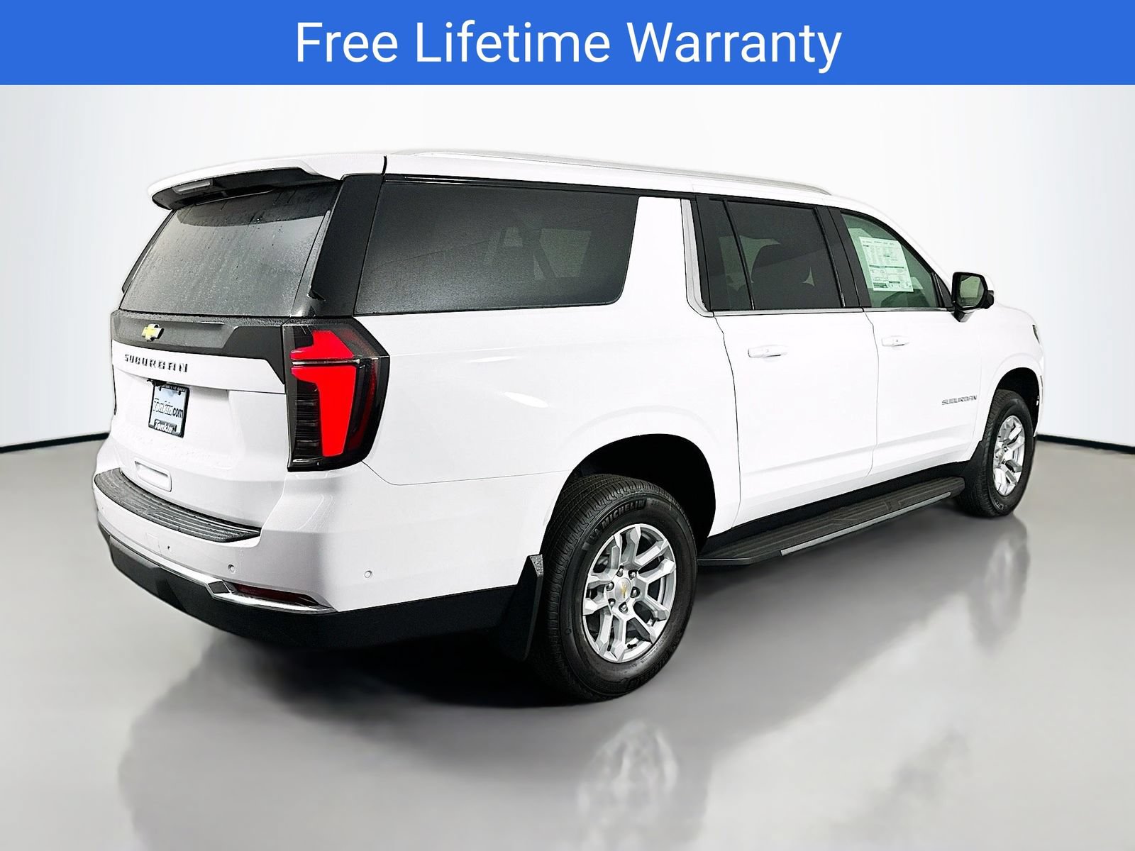 New 2026 Chevrolet Suburban LS AWD/4WD image 8