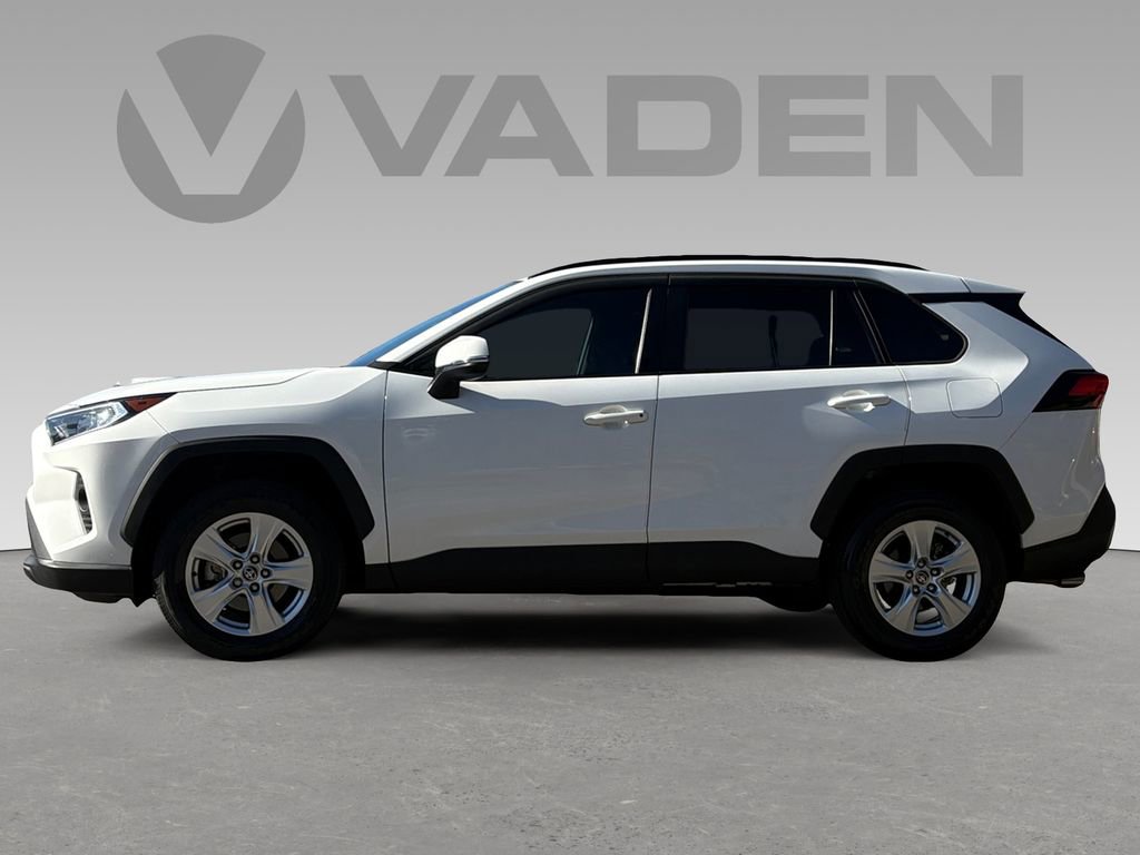 Used 2021 Toyota RAV4 XLE image 6