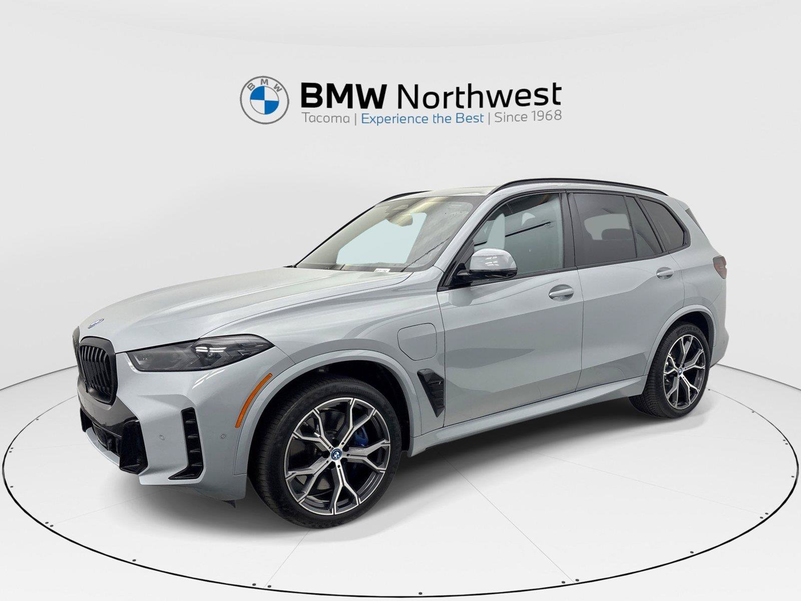 Used 2024 BMW X5 xDrive50e w/ M Sport Package