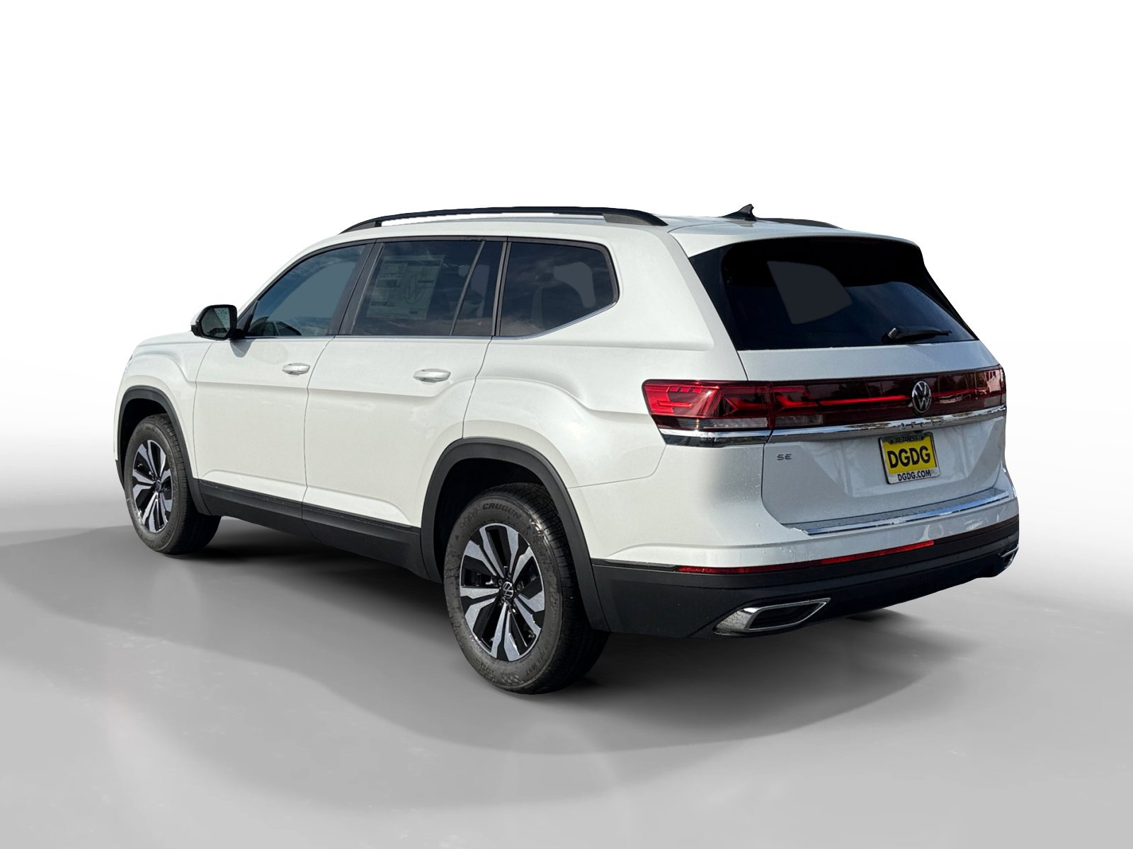 New 2026 Volkswagen Atlas SE image 3