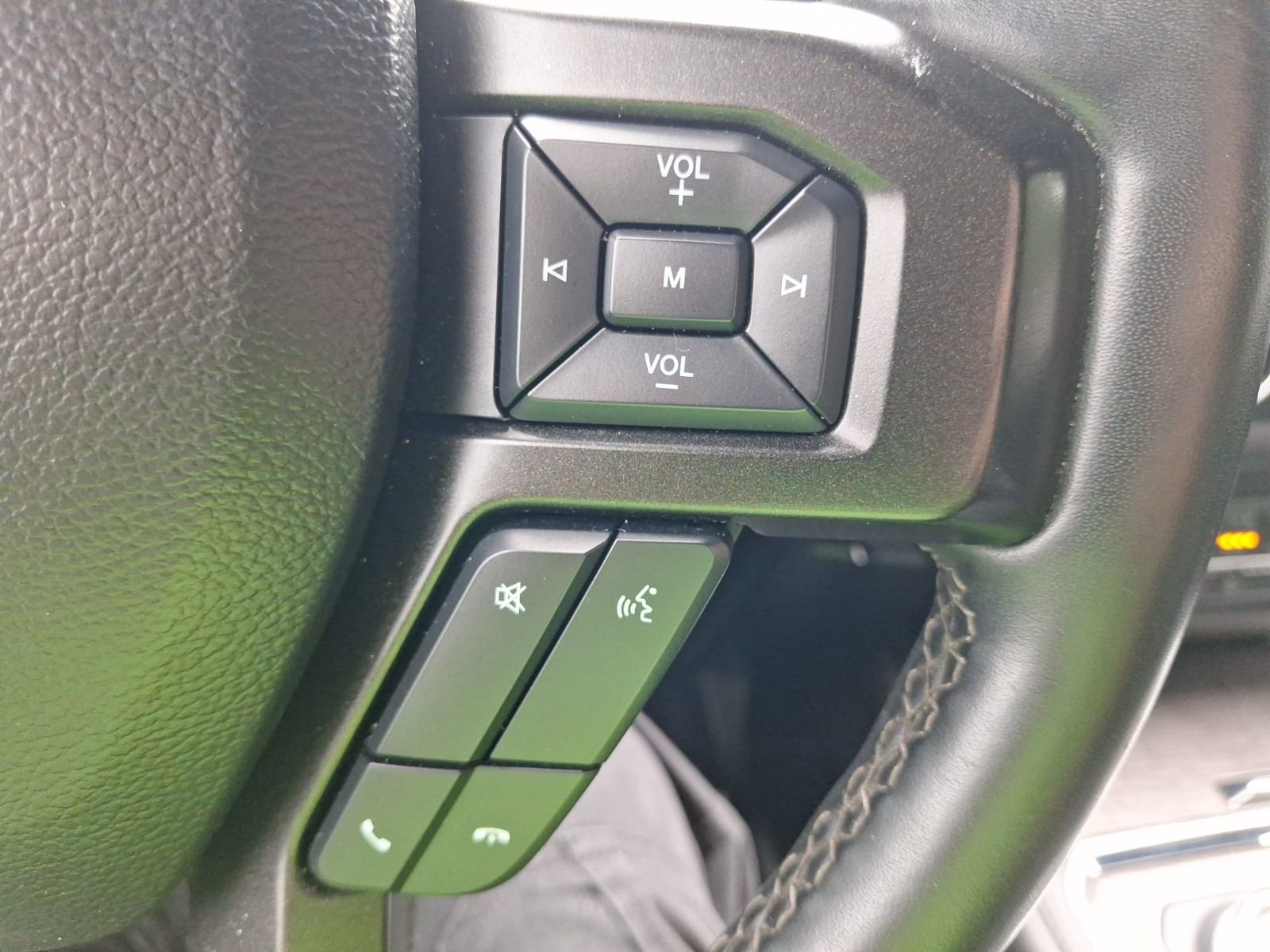 Used 2020 Ford Expedition Limited w/ Texas Edition Package AWD/4WD image 20