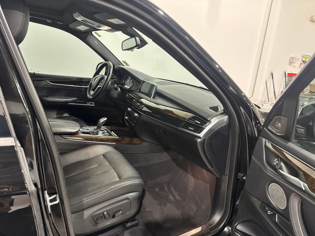 Used 2018 BMW X5 xDrive35i AWD/4WD image 23