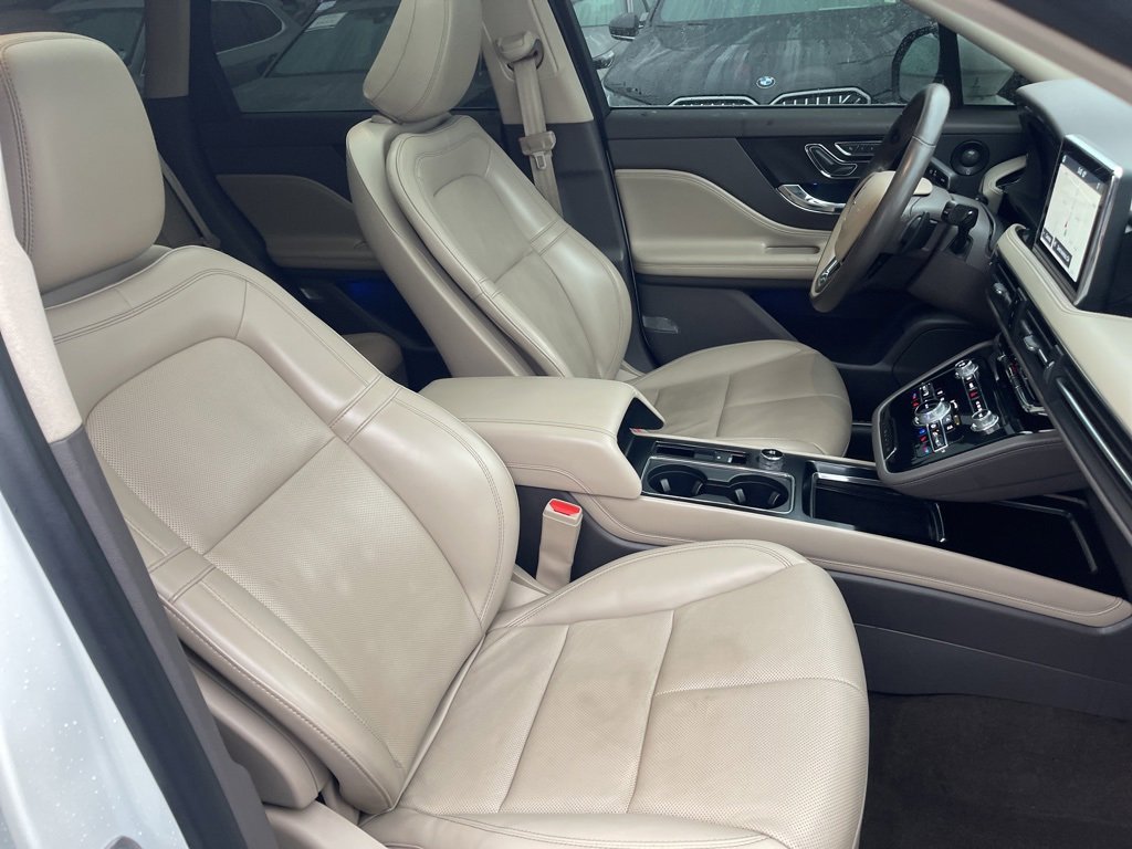 Used 2021 Lincoln Corsair Reserve w/ Equipment Group 201A image 25