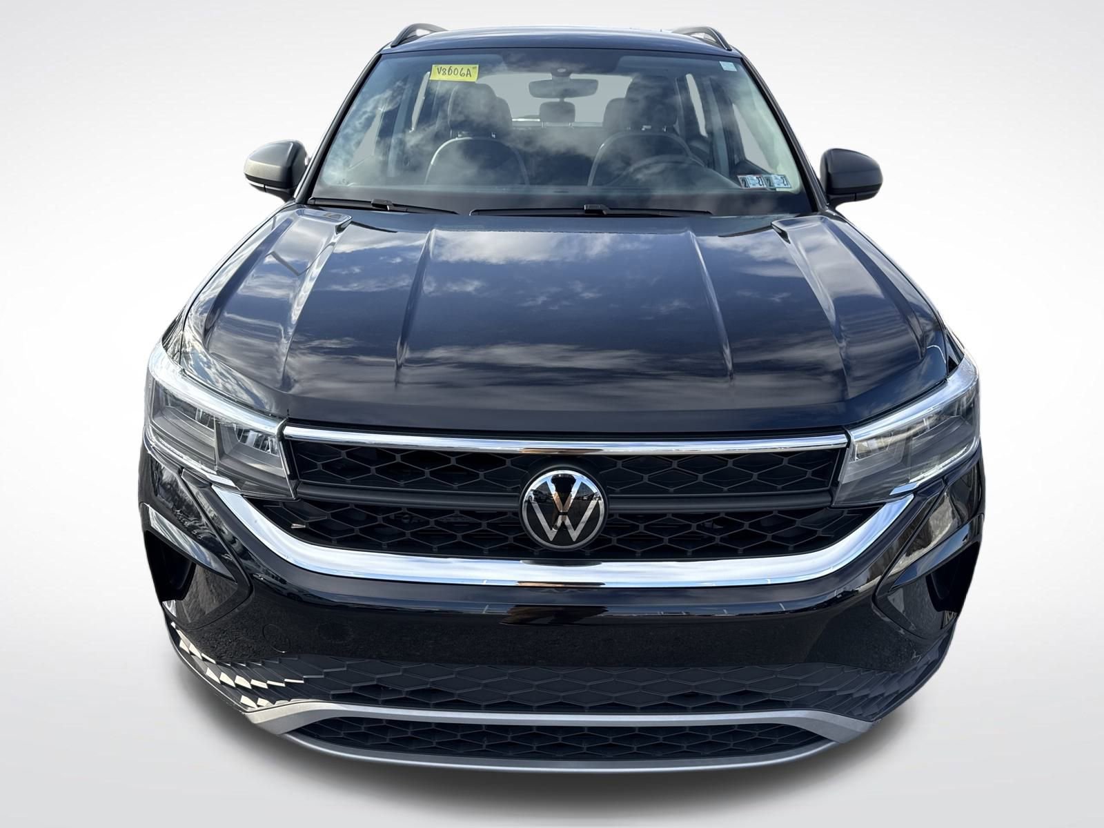 Certified 2023 Volkswagen Taos S image 9