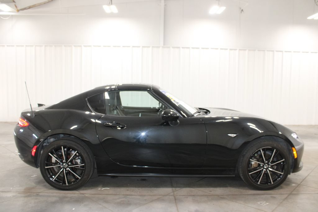 Used 2025 MAZDA MX-5 Miata RF Grand Touring RWD image 11