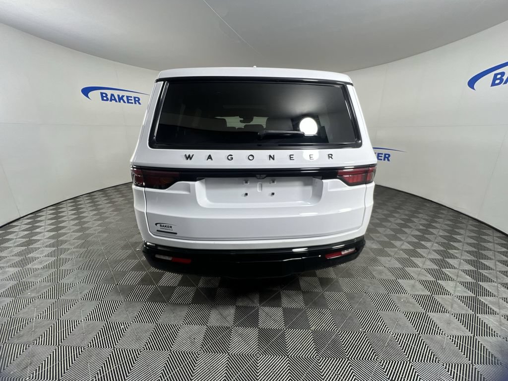 Used 2023 Jeep Wagoneer Series II AWD/4WD image 8