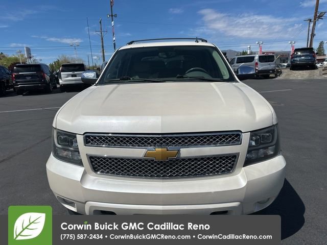 Used 2012 Chevrolet Avalanche LTZ image 3