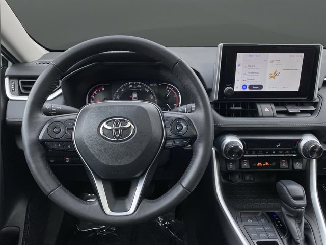 Used 2023 Toyota RAV4 XLE image 5
