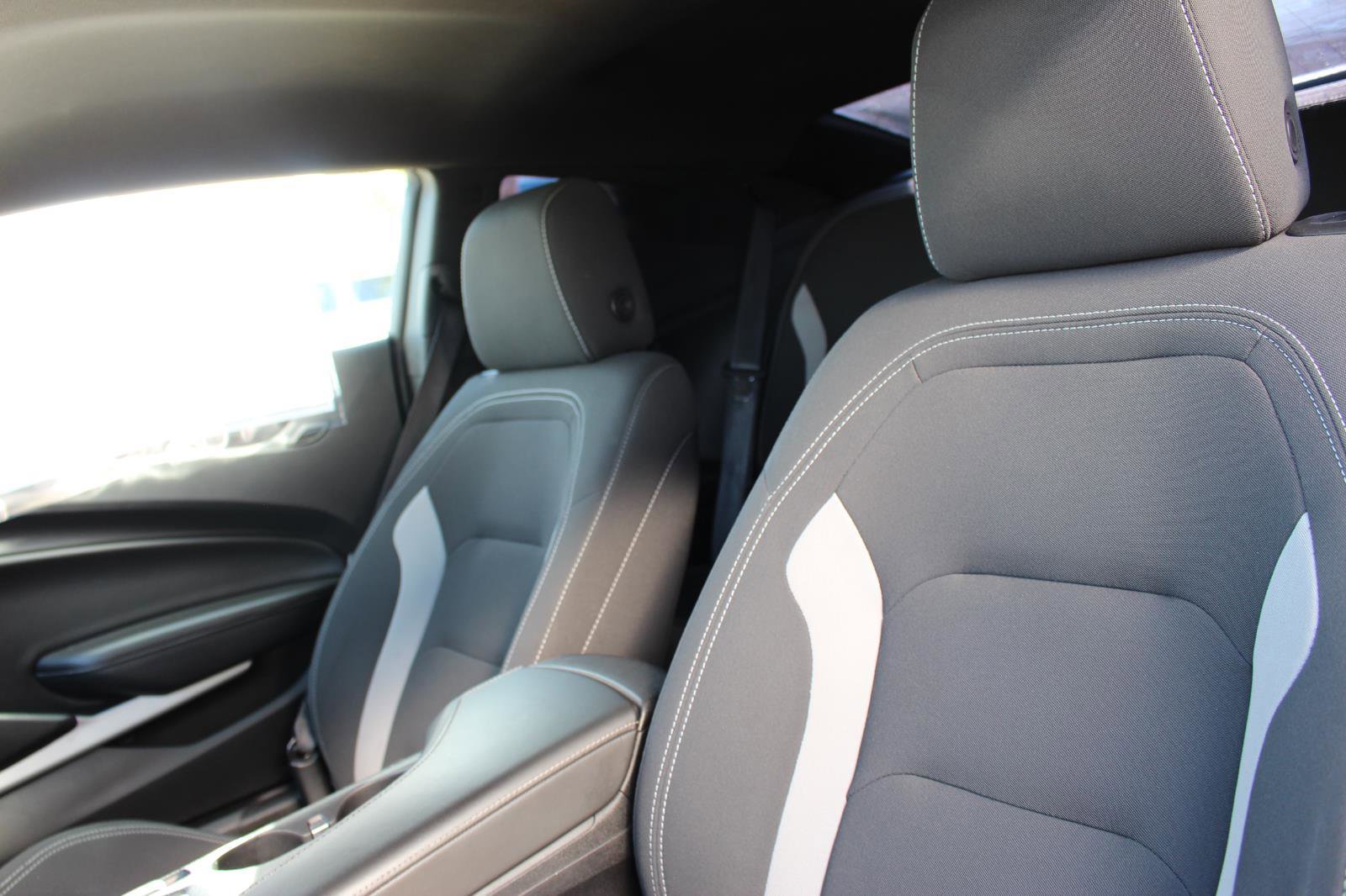 Used 2018 Chevrolet Camaro LT w/ Redline Edition image 17