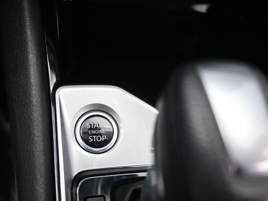 Used 2024 Nissan Altima 2.5 SV image 34