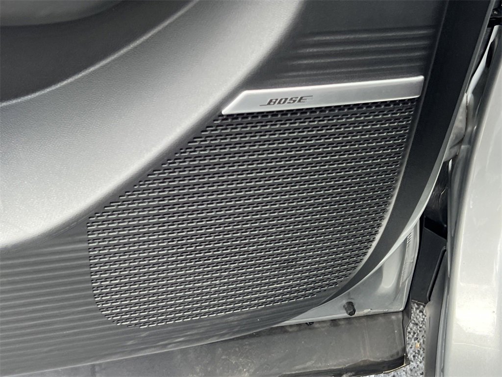 Used 2024 Hyundai Santa Fe Limited image 12