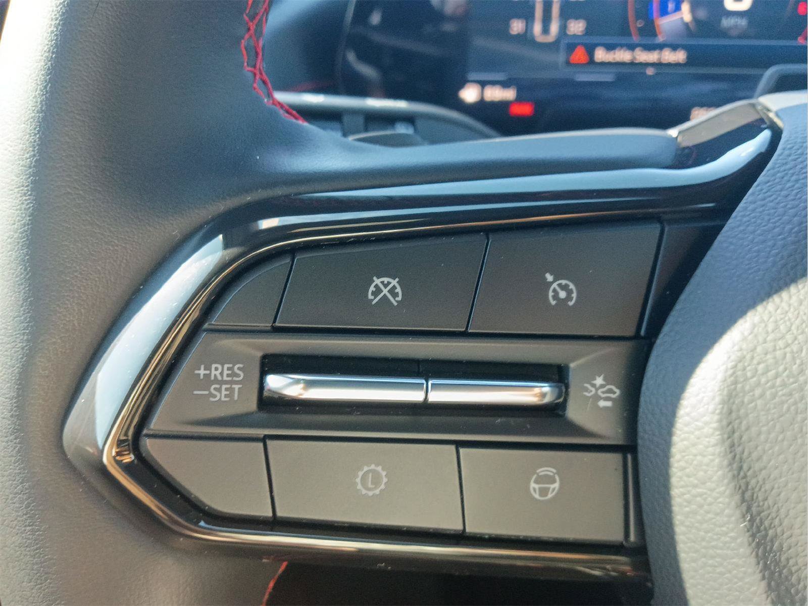 Used 2026 Chevrolet Traverse RS FWD image 22