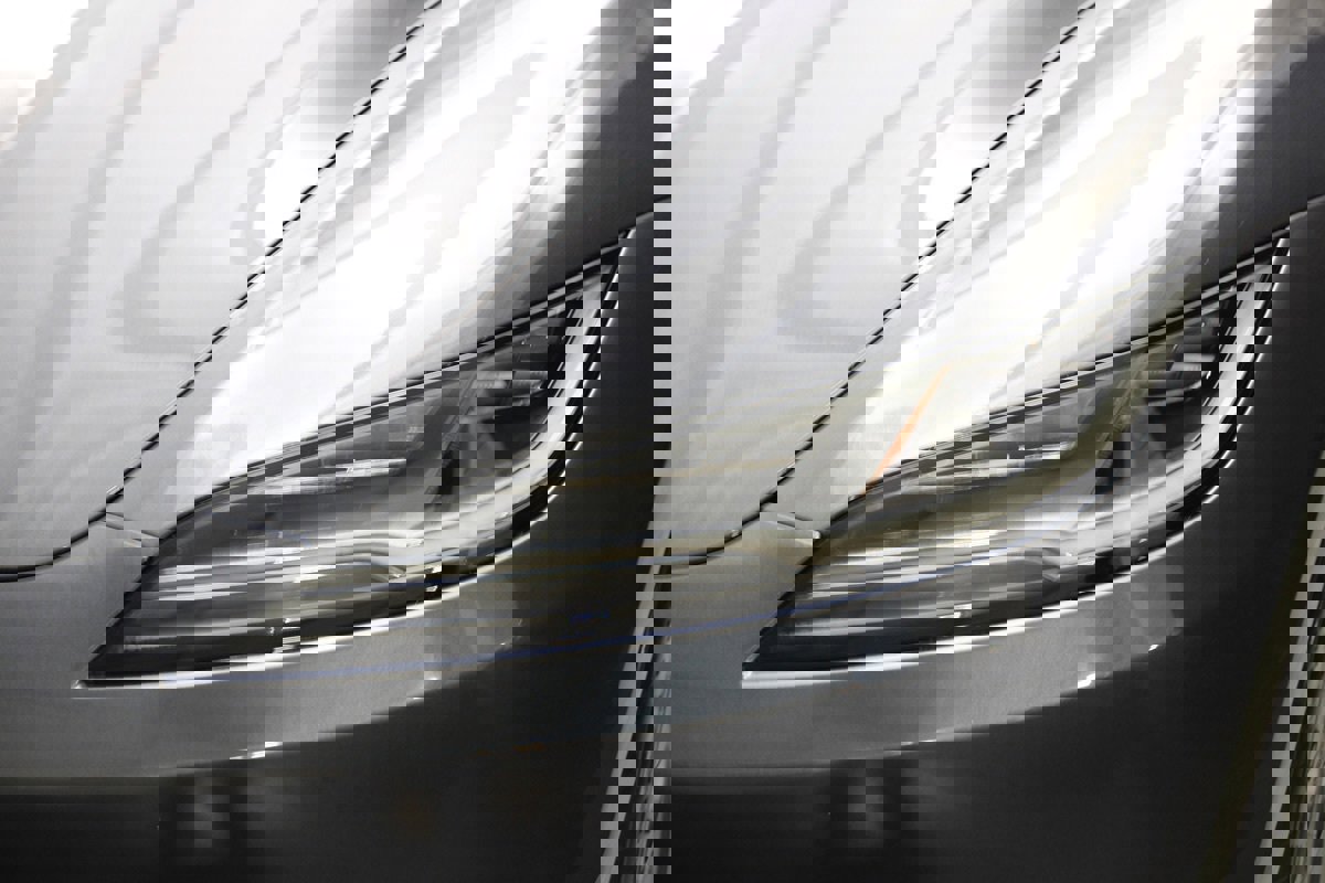 Used 2025 Tesla Model 3 Long Range image 5