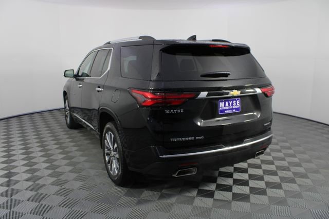 Used 2023 Chevrolet Traverse Premier image 30