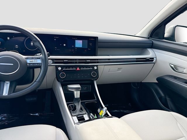 Certified 2025 Hyundai Tucson SEL FWD image 22