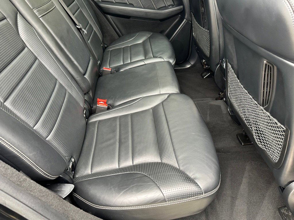 Used 2013 Mercedes-Benz ML 63 AMG 4MATIC image 19