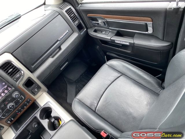 Used 2014 RAM 1500 Laramie w/ Convenience Group image 16