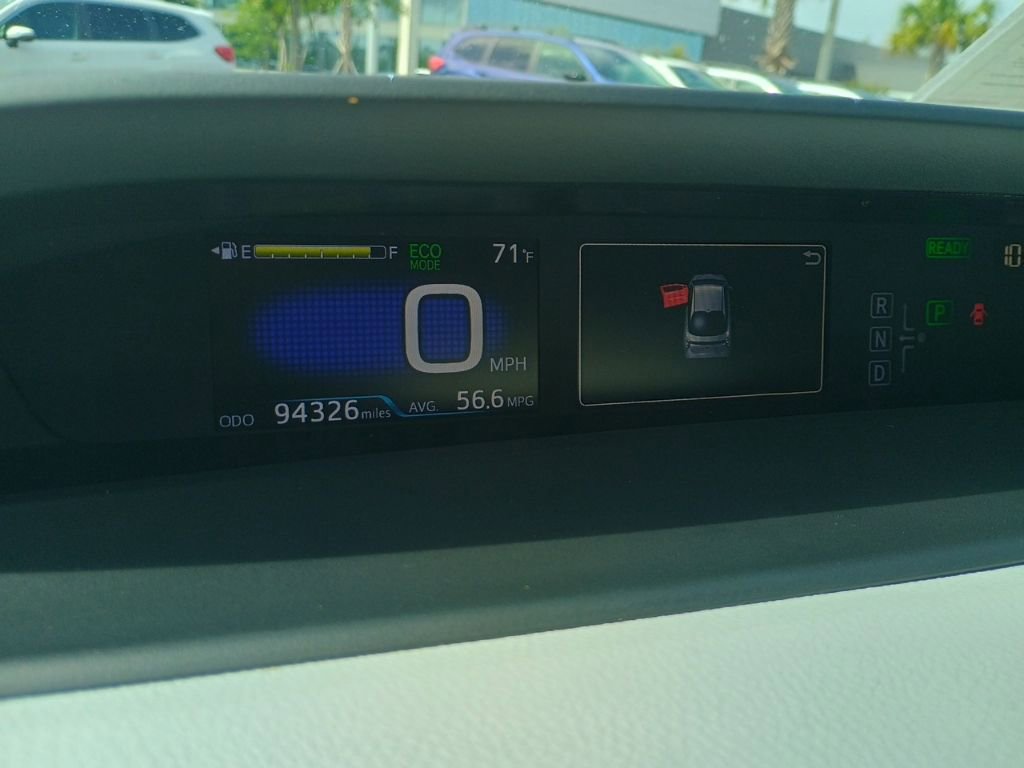 Used 2018 Toyota Prius Two FWD image 27