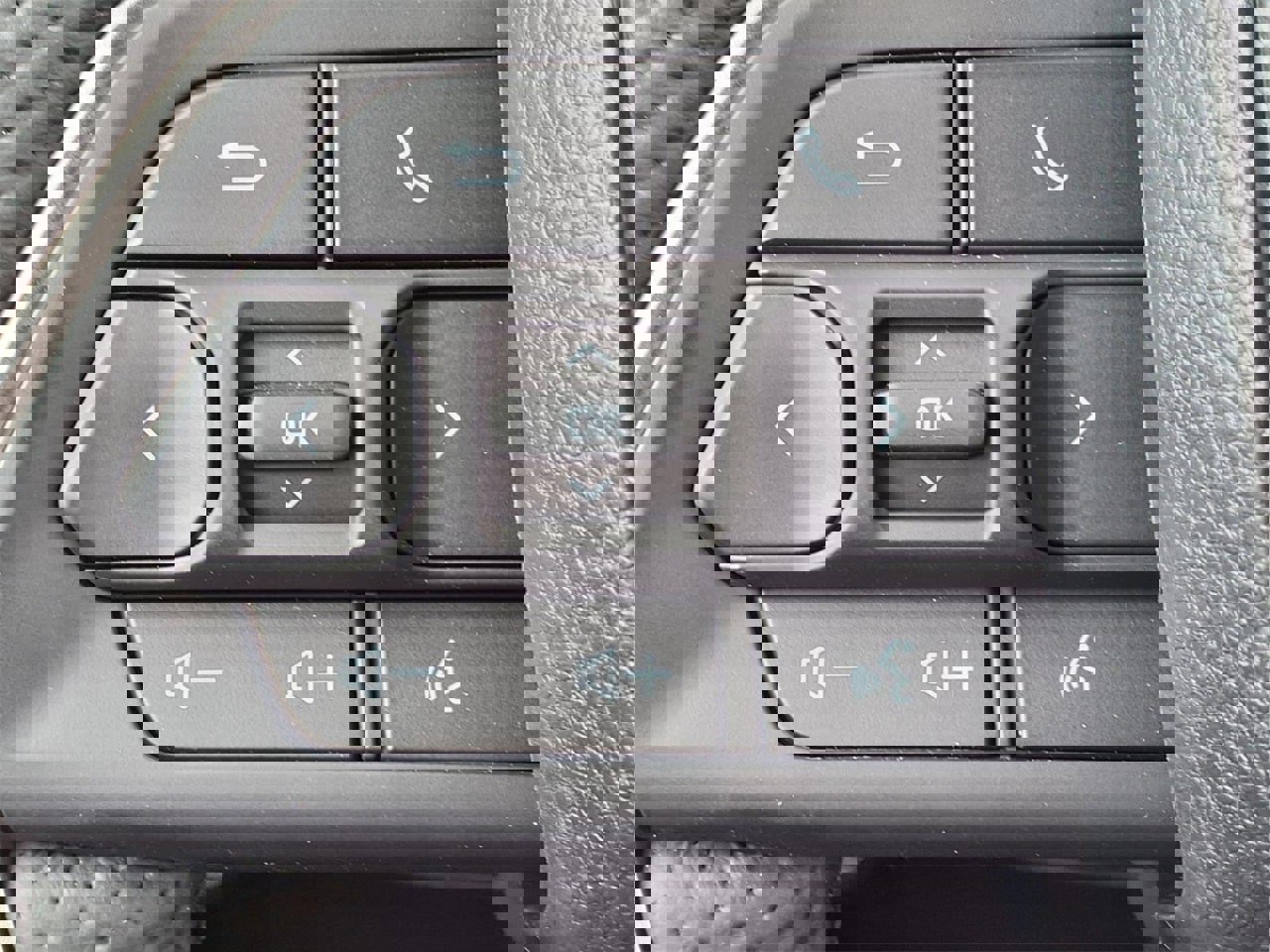 New 2025 Toyota Tacoma TRD Off-Road image 16