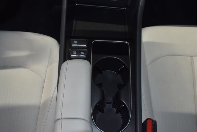 Used 2025 Hyundai Sonata SEL FWD image 39