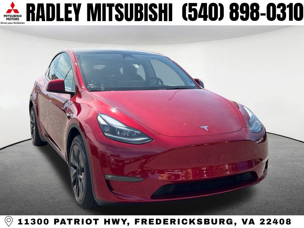 Used 2024 Tesla Model Y Long Range AWD/4WD image 30