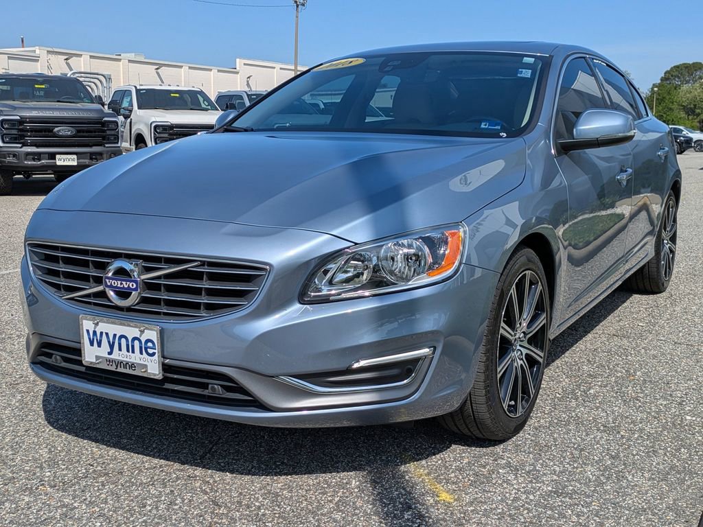 Used 2018 Volvo S60 T5 Inscription image 8