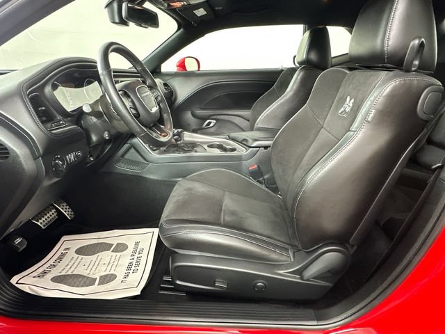 Used 2022 Dodge Challenger R/T Scat Pack w/ Plus Package RWD image 15